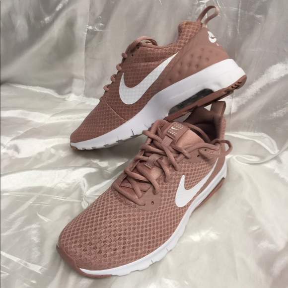 Nike Shoes - Nike Shoes